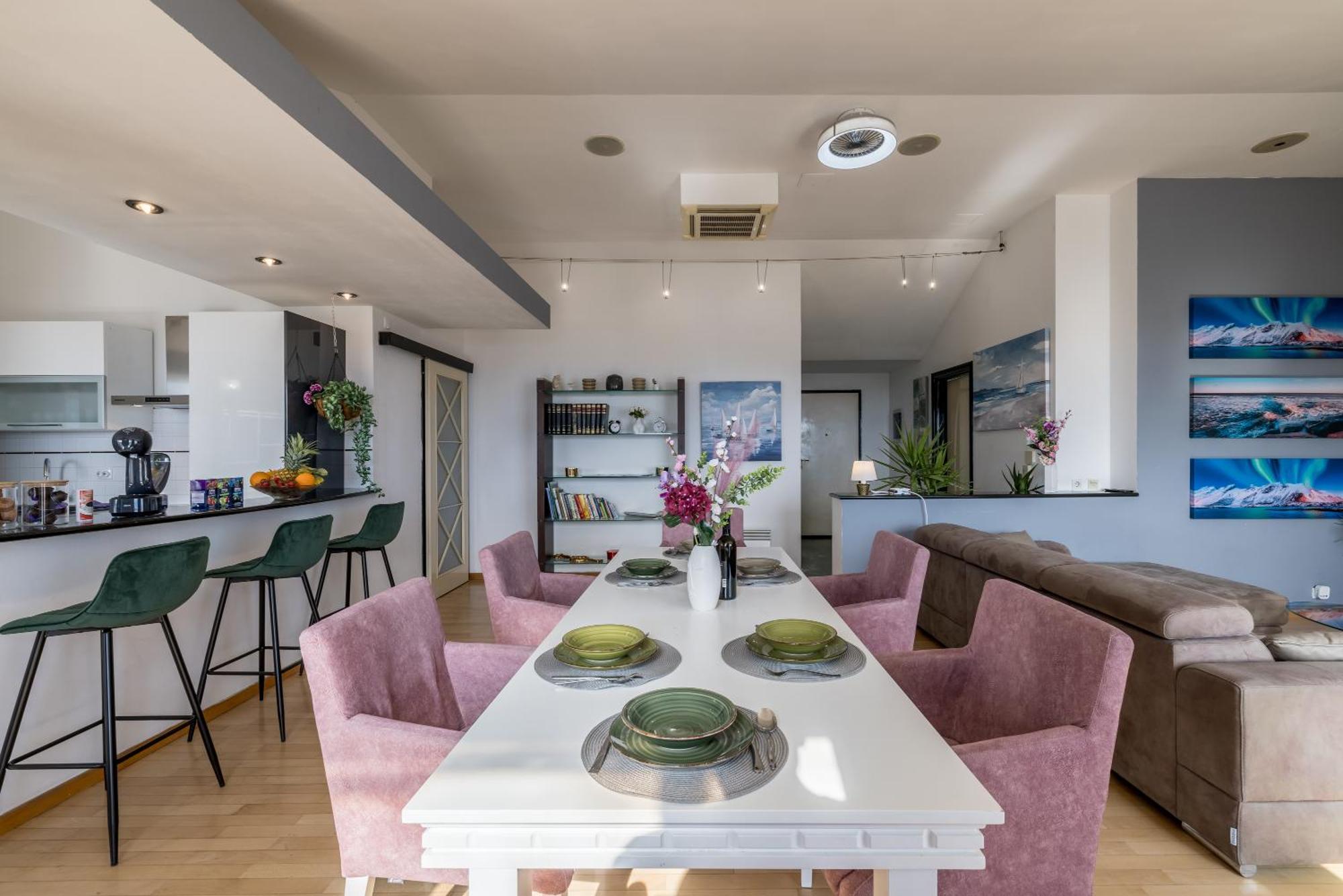 Urban Utopia Penthouse With Private Parking Сплит Екстериор снимка